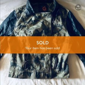 Camouflage women’s jacket (Size XL)